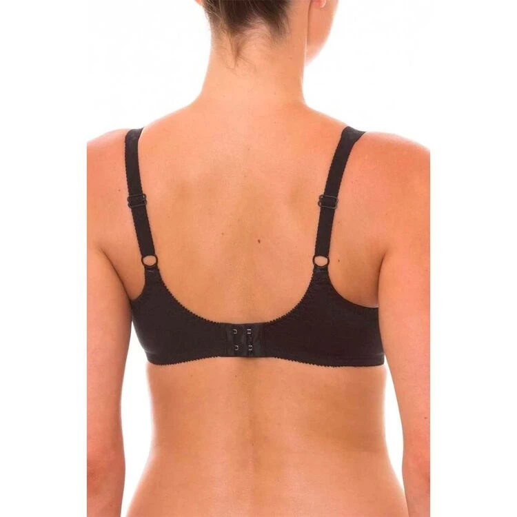 Triumph Ladyform Minimizer Bra 3 Triumph Ladyform Minimizer Bra