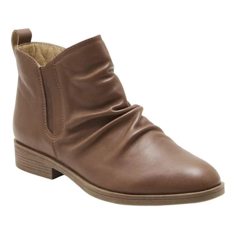 Hush Puppies Chateau Leather Ruched Boots With Side Zip Acorn 4 Hush Puppies Chateau Leather Ruched Boots With Side Zip Acorn - Image 2