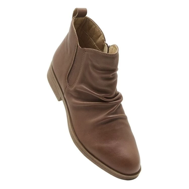 Hush Puppies Chateau Leather Ruched Boots With Side Zip Acorn 3 Hush Puppies Chateau Leather Ruched Boots With Side Zip Acorn