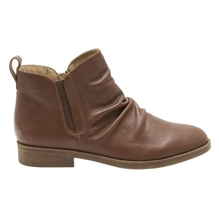 Hush Puppies Chateau Leather Ruched Boots With Side Zip Acorn 6 Hush Puppies Chateau Leather Ruched Boots With Side Zip Acorn - Image 4