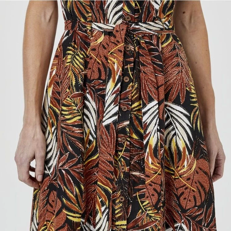 Jane Lamerton Linen Blend Shirtmaker Palm 3 Jane Lamerton Linen Blend Shirtmaker Palm