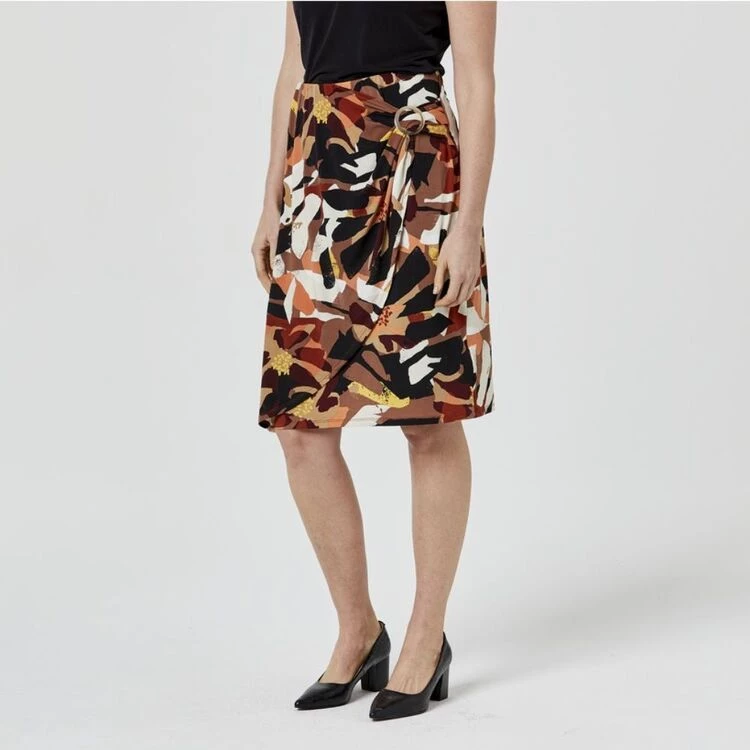 Jane Lamerton D Ring Wrap Skirt Floral 5 Jane Lamerton D Ring Wrap Skirt Floral - Image 3