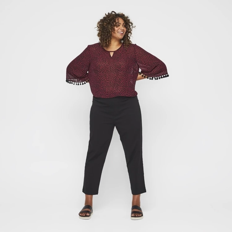 Khoko Plus Bengaline 7/8 Length Pant Black 6 Khoko Plus Bengaline 7/8 Length Pant Black - Image 4