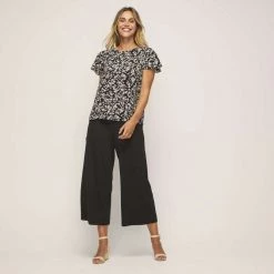 Khoko Smart Fan Sleeve Top Black Ditsy 16 Khoko Smart Fan Sleeve Top Black Ditsy -women's clothing Sales 624789 C 0001 24 2