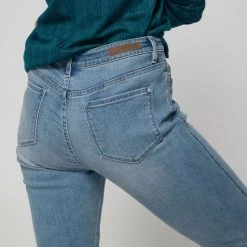 Khoko Collection Slim Leg Jean Light Wash -women's clothing Sales 627990 C 1980 76 4