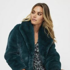 Stella Emerald Fur Coat Emerald