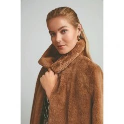 JB Jayson Brunsdon Fur Coat Caramel