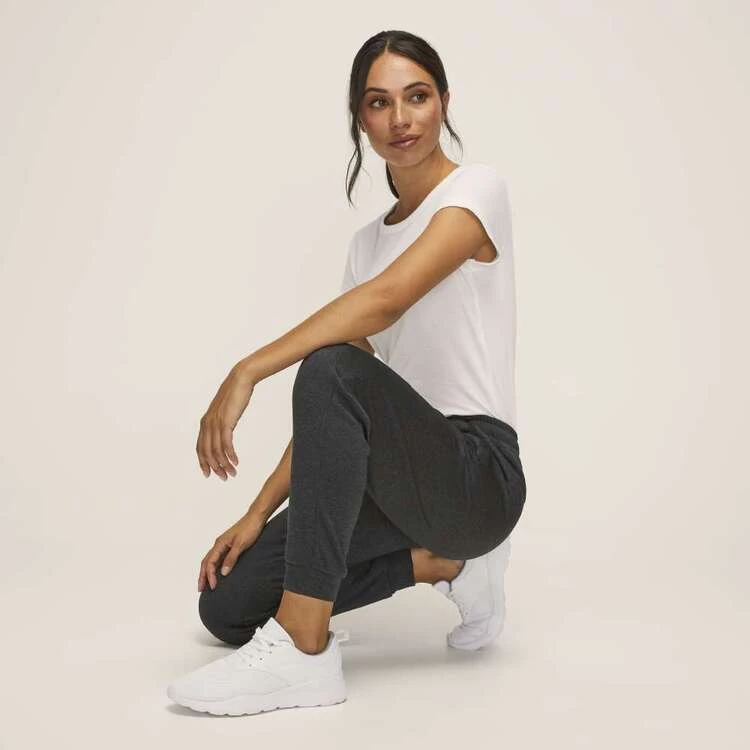 Diadora Women's Tech Jogger Pant Pewter 5 Diadora Women's Tech Jogger Pant Pewter - Image 3