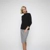 Jane Lamerton Pocket Rib Sweater Black