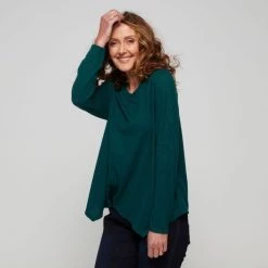 Savannah Flowing Top Emerald