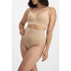 Jockey Skimmies Hi Brief Beige 12 Jockey Skimmies Hi Brief Beige -women's clothing Sales 633000 C 0250 14 2