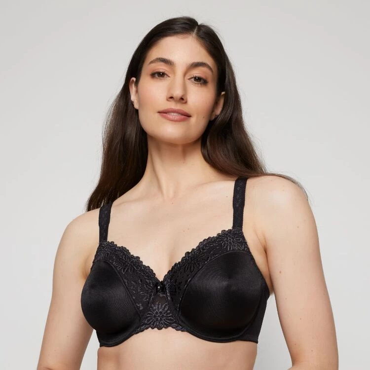 Triumph Ladyform Minimizer Bra 9 Triumph Ladyform Minimizer Bra - Image 7