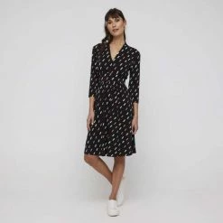 Khoko Smart V Neck F/Flare 3/4 Sleeve Dress Black & Print -women's clothing Sales BP634865001 blk prn 4